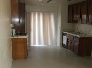 20225 Thunderbird Rd, Apple Valley, CA 92307