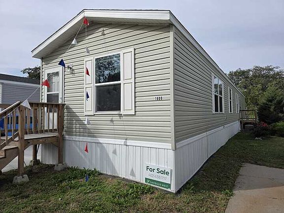 2nd image of 1440 W Plum St #119