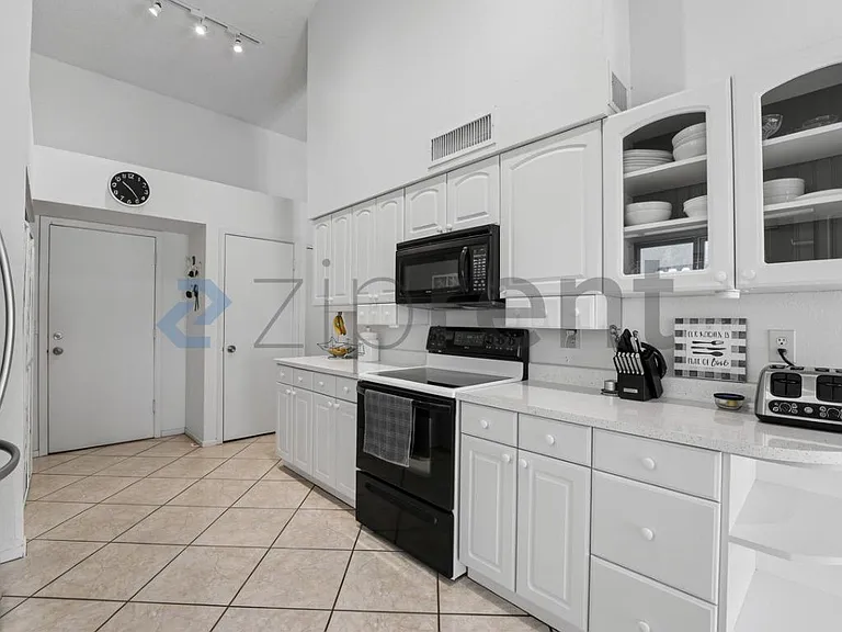 1157 E Encinas Ave — Photo 13