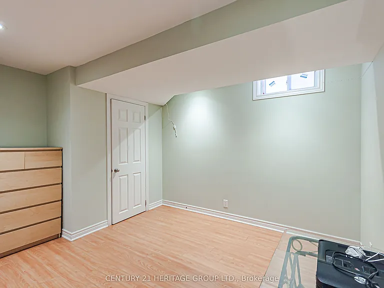 84 Maple Valley Rd — Photo 13