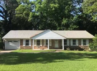 418 Longest Rd #A, Oxford, MS 38655