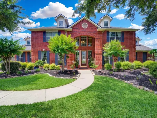 26226 Crosswood Trails Ln, Cypress, TX 77433