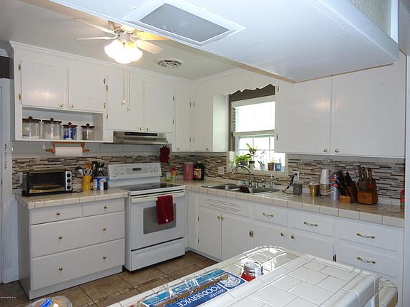 3rd image of 5549 Oliver St S