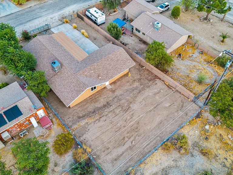 11074 Knobb Ave — Photo 29