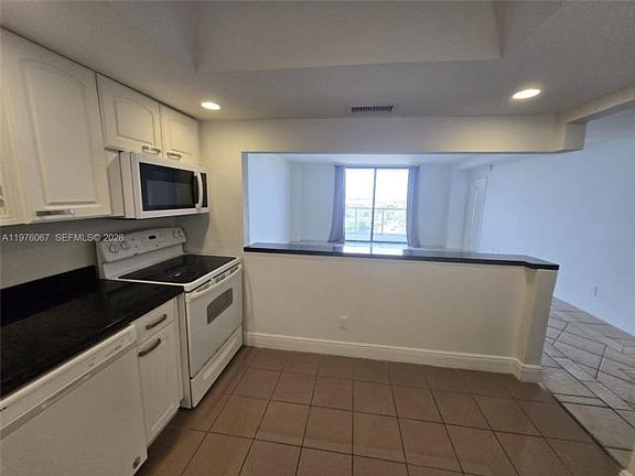 5th image of 1505-13499 Biscayne Blvd #1505