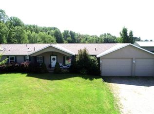 5767 Brown County Line Rd, Pulaski, WI 54162