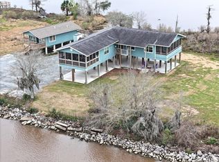 36 River Rd, Lake Charles, LA 70601