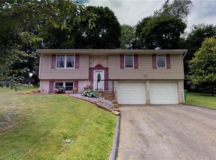 107 Blackshire Rd, Butler, PA 16001