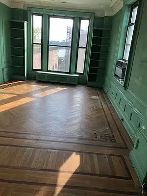 2nd image of 749 W End Ave APT 9W