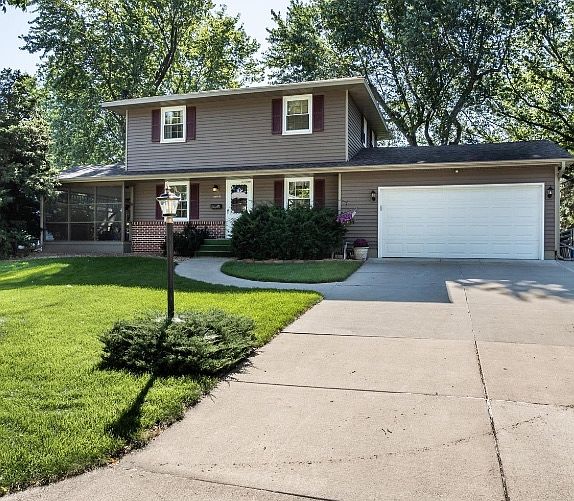 1st image of 4409 Estate Dr N