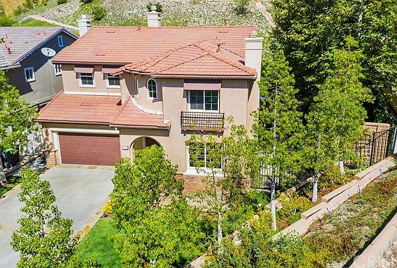 2nd image of 15701 Alia Ct