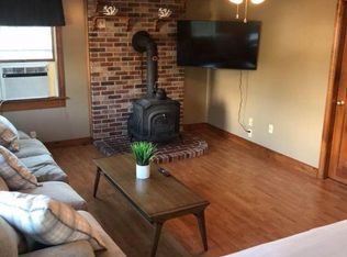 8 Woodbridge Rd #1, Wells, ME 04090