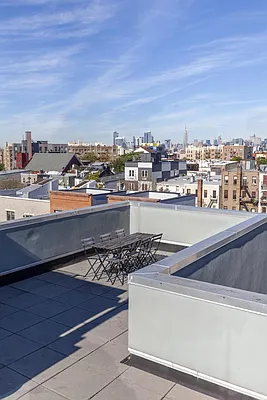 Rented by Rennit Inc. | media 18