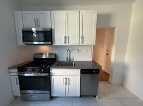 155 W 29th St