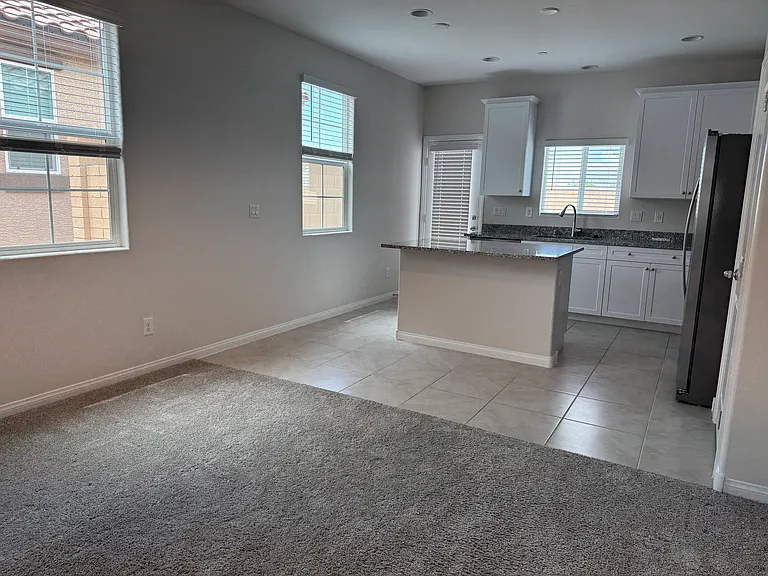 579 Quiet Serenade Ct — Photo 3