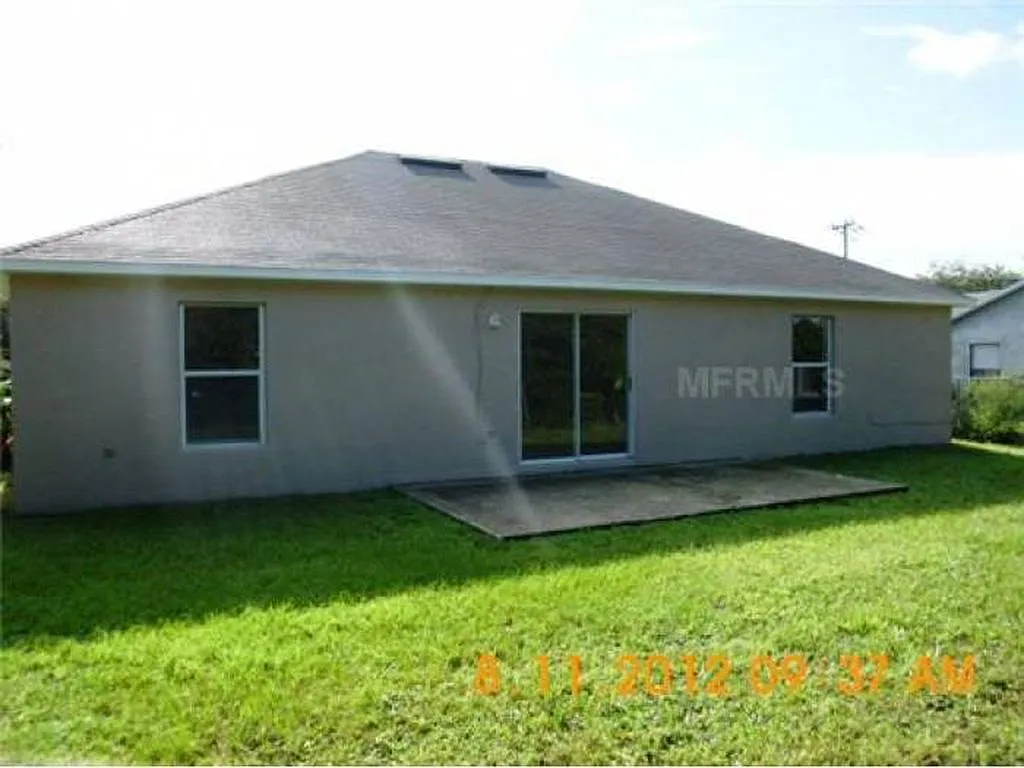 3090 Courtland Blvd. - 1 — Photo 2