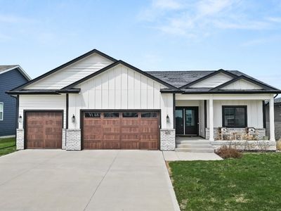 801 Willow Valley Dr, Norwalk, IA, 50211