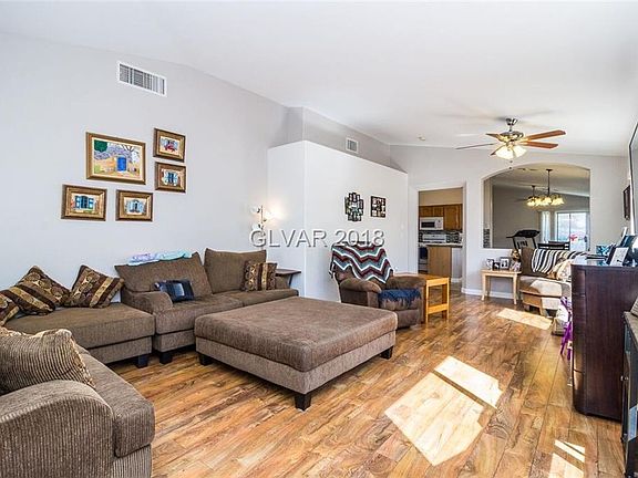 5th image of 8044 Radigan Ave