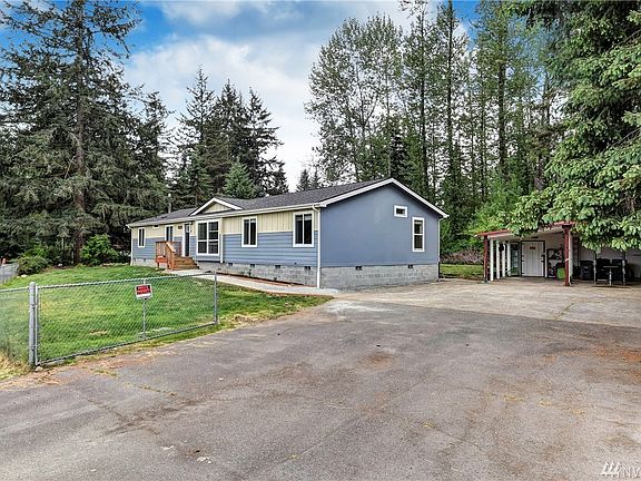 4th image of 12816 12th Ave NW