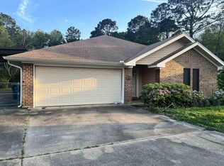 7715 Julie St, Beaumont, TX 77713