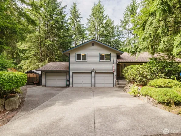 1724 NW Palmer Lane, Bremerton, WA 98311