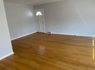 1847 Ash St, Des Plaines, IL 60018