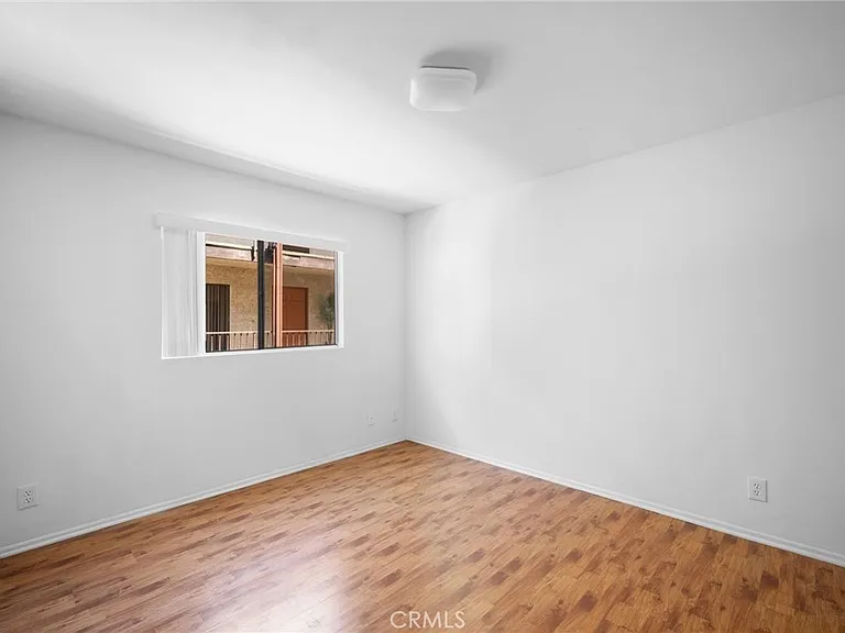 1364 E Garfield Ave #1 — Photo 11