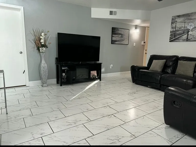 8700 Winter Sage Rd SW — Photo 3