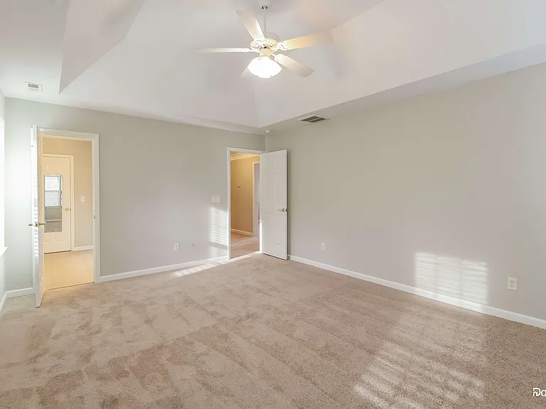 7 Crab Tree Ct — Photo 7