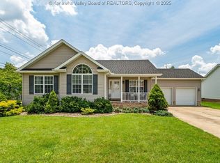 1 Hammock Oak Ct, Scott Depot, WV 25560