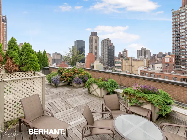 301 East 63rd Street 9F image 2 of 30