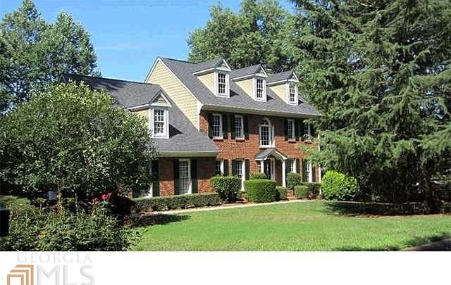 1st image of 2802 Windsor Dr