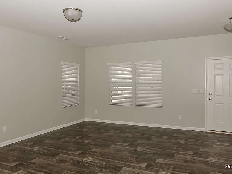 520 Contentment Dr — Photo 6