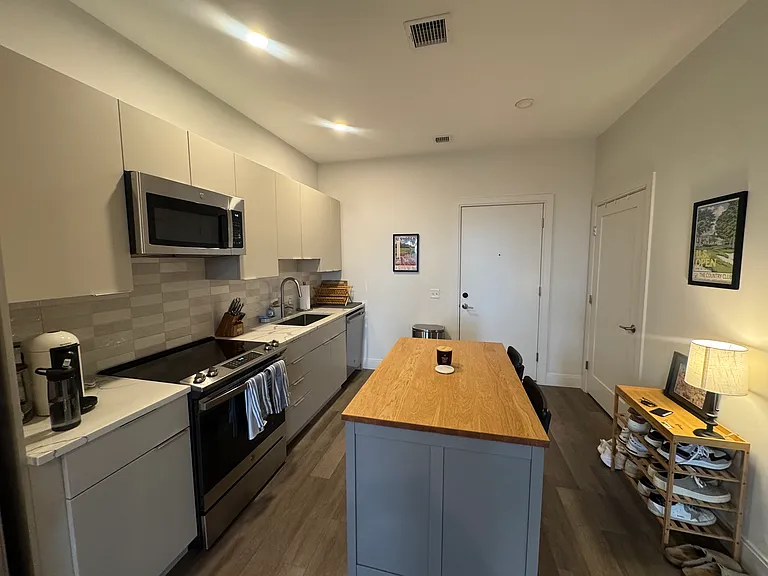 959 Dorchester Ave #202 — Photo 9