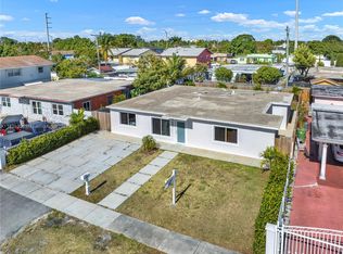 941 E 16th Pl, Hialeah, FL 33010