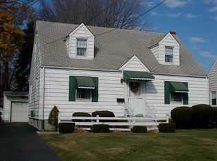 2618 Dobbins Rd, Erie, PA 16511