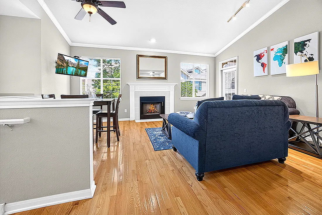 Stone Manor Apartment Homes — Photo 2