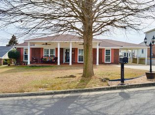 5822 Sandy Ridge Dr, Columbus, GA 31907