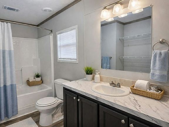 5th image of 7087 Greenbrier Village Dr #71