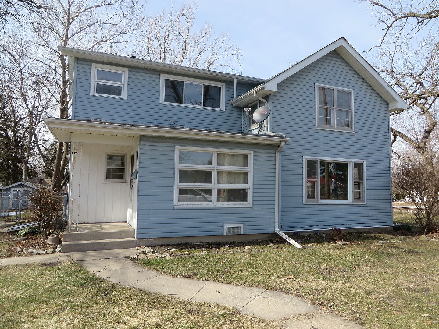 625 N Ash St, Momence, IL 60954 Zillow