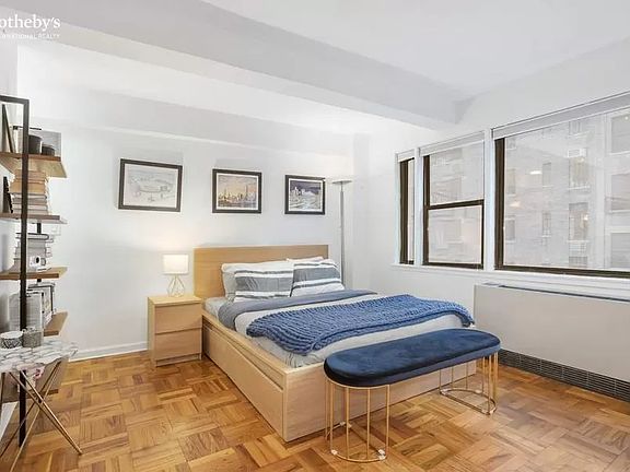 2nd image of 55 E 9th St APT 6B