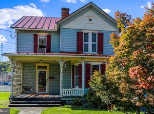 110 W Rosemary Ln, Romney, WV