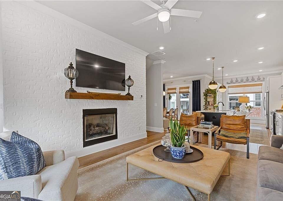 1st image of 310 Burgess Walk