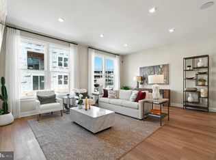 2487 Liberty Loop, Herndon, VA 20171