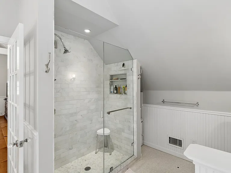 91 Sunset Beach Rd — Photo 8