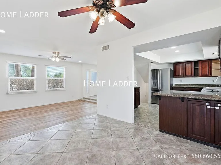 8501 E Thomas Rd — Photo 11