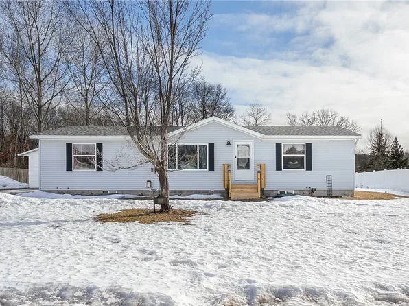 1102 Whitetail Street, Spooner, WI 54801
