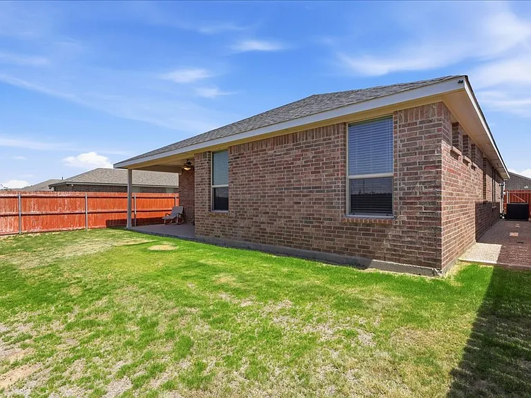 7100 Thomas Paine Rd — Photo 4