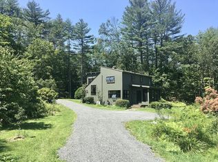 260 Montague Rd, Leverett, MA 01054