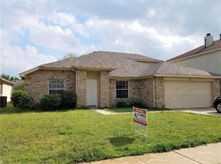 309 Sun Meadow Ln, Fort Worth, TX 76140